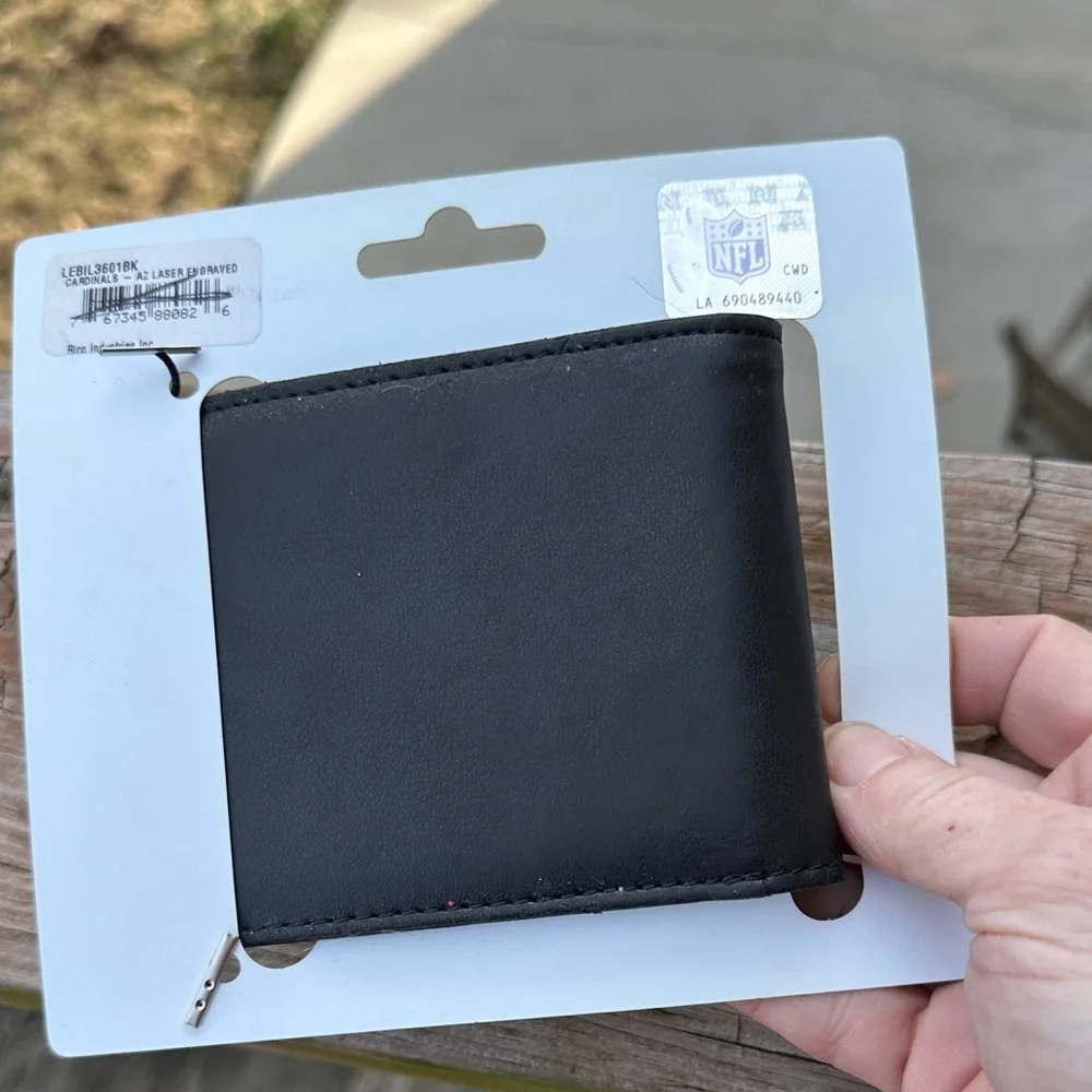 NFL Arizona Cardinals Black Laser Engraved Billfold. NWT.